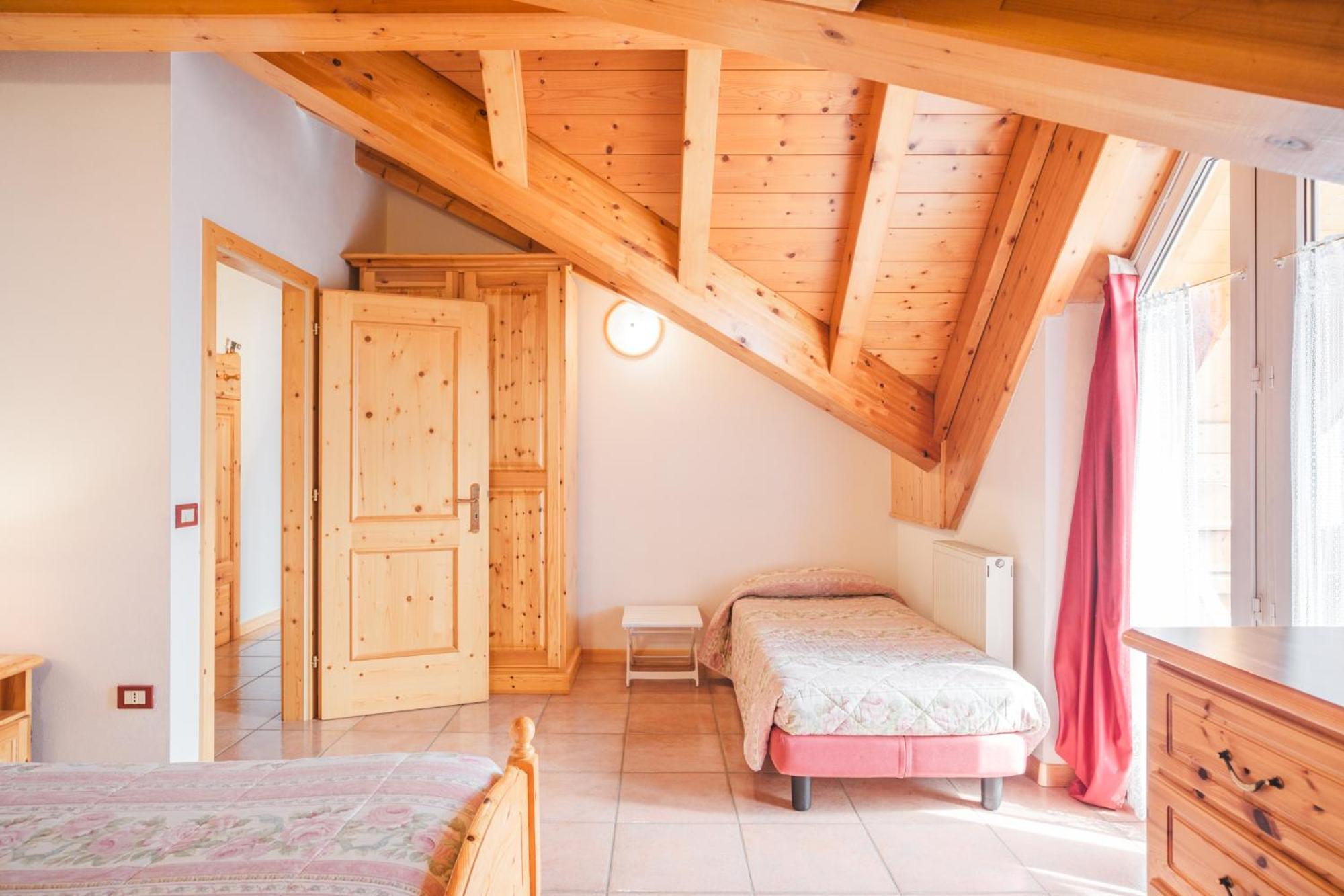 Residence Al Caminetto Мольвено Экстерьер фото