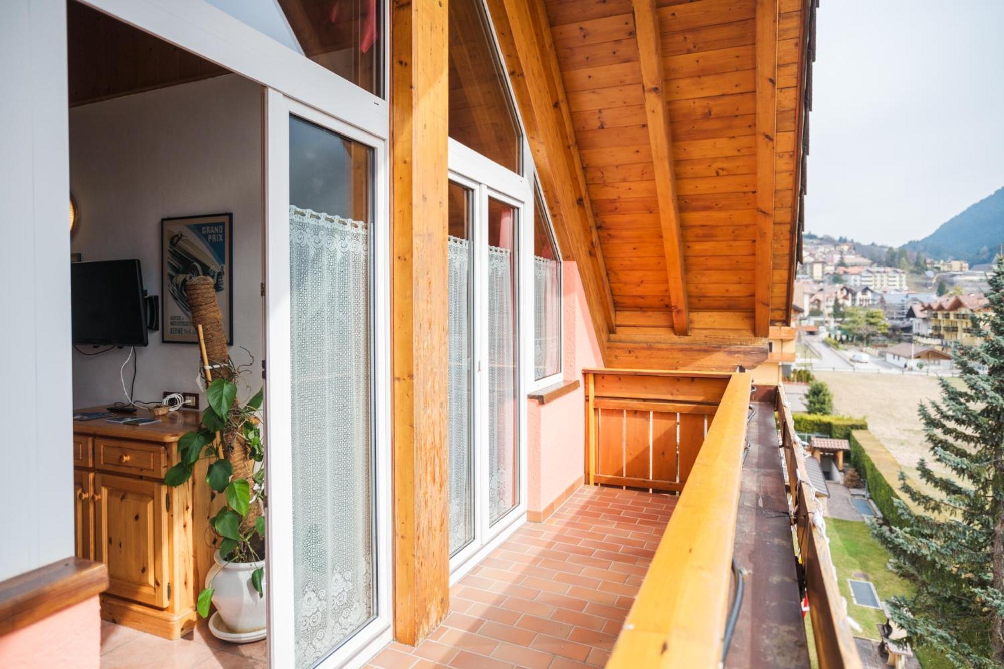 Residence Al Caminetto Мольвено Экстерьер фото