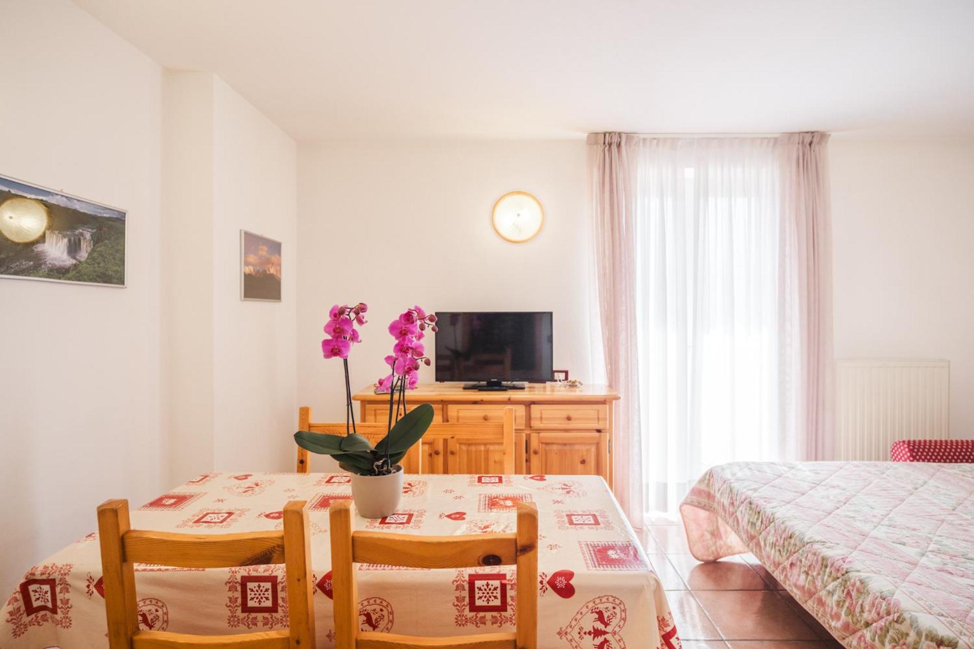 Residence Al Caminetto Мольвено Экстерьер фото