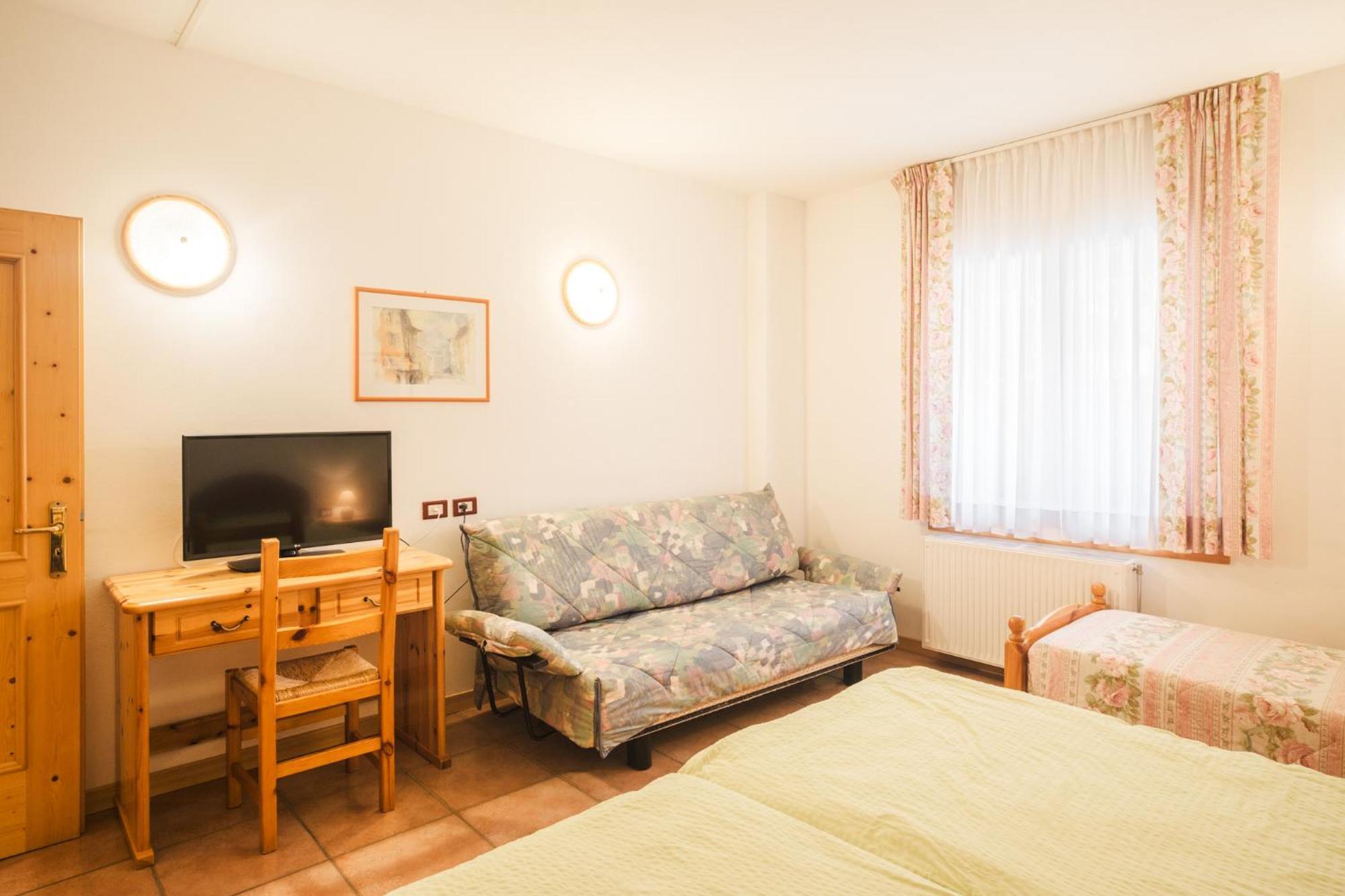 Residence Al Caminetto Мольвено Экстерьер фото