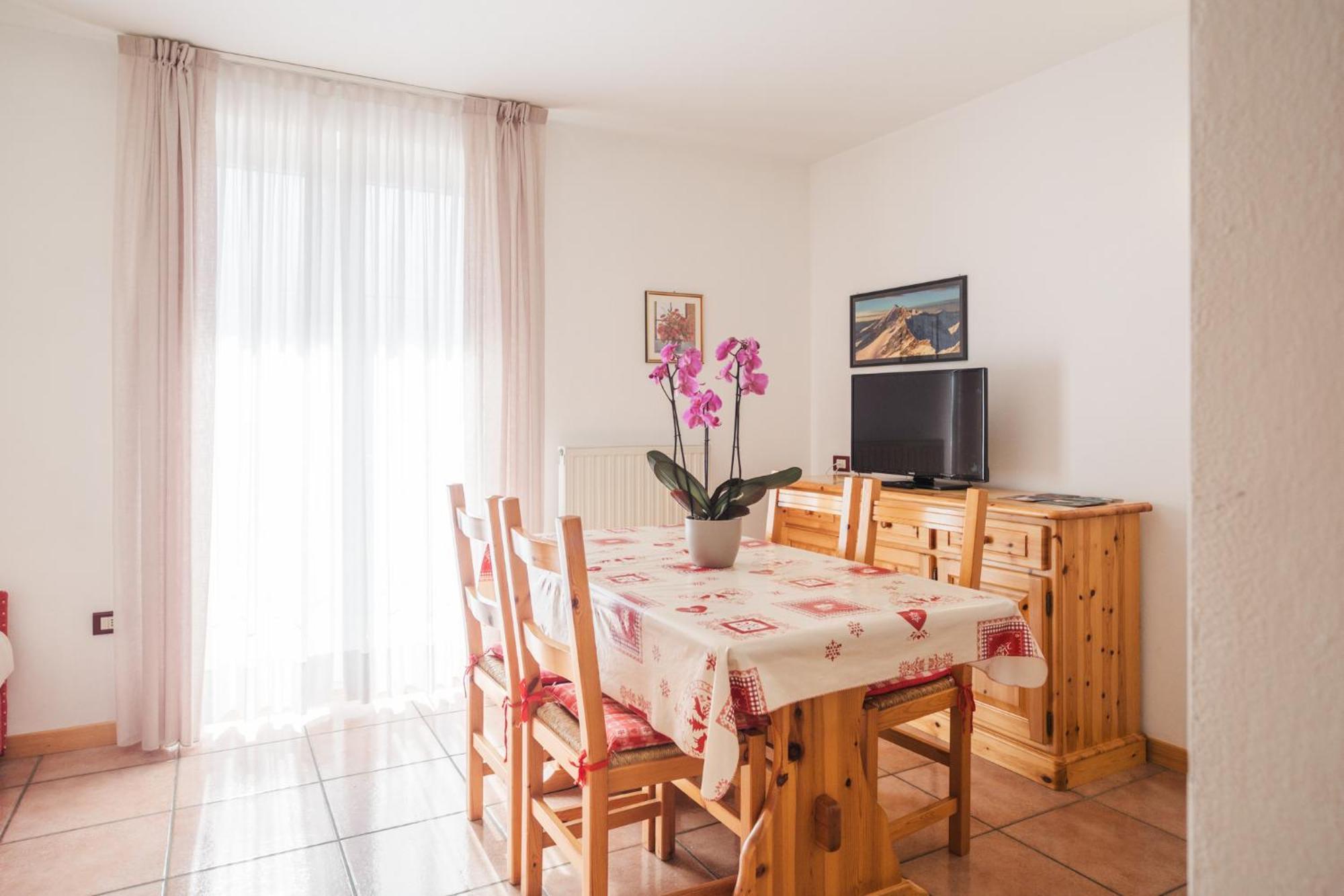 Residence Al Caminetto Мольвено Экстерьер фото