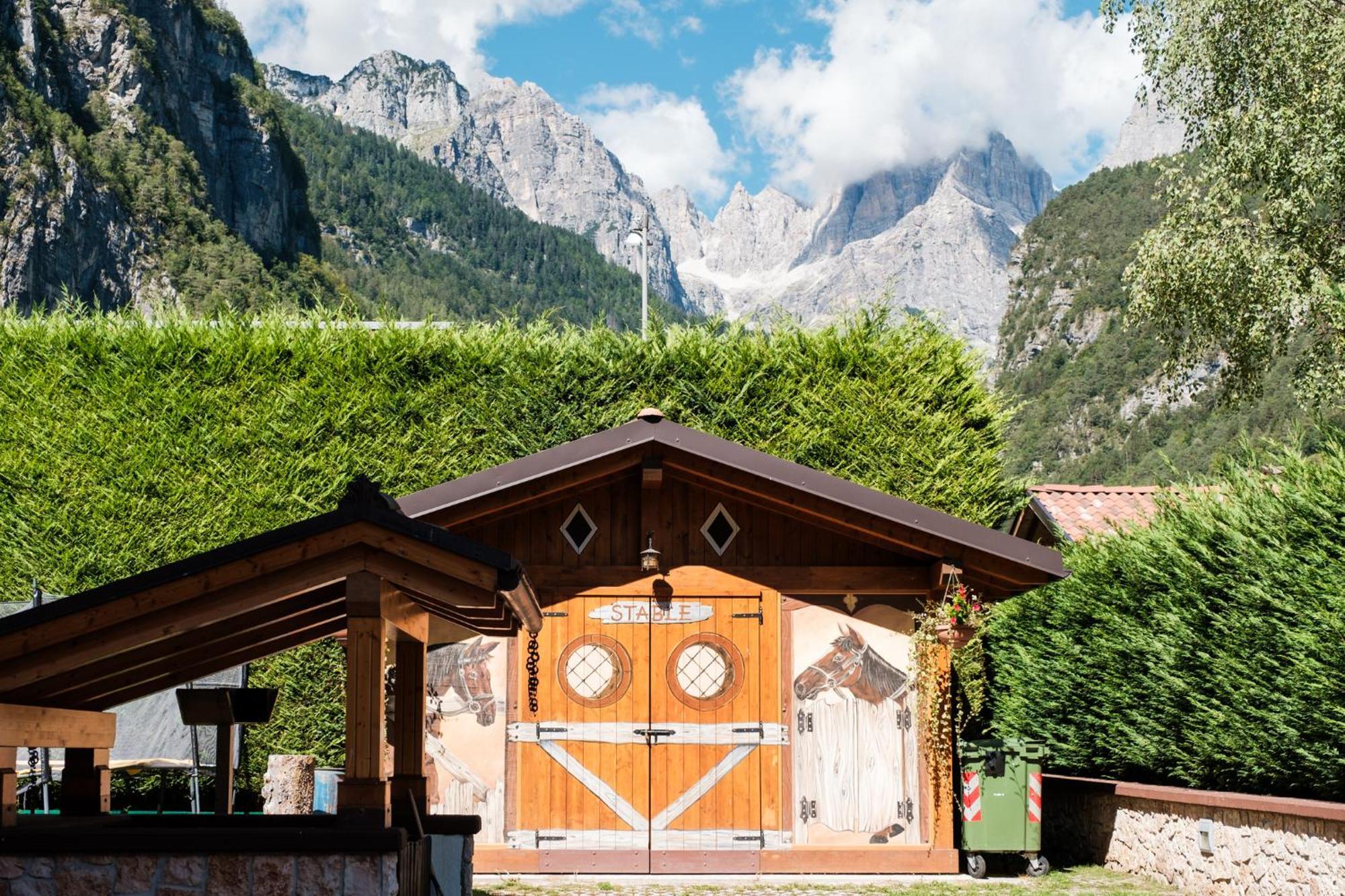 Residence Al Caminetto Мольвено Экстерьер фото