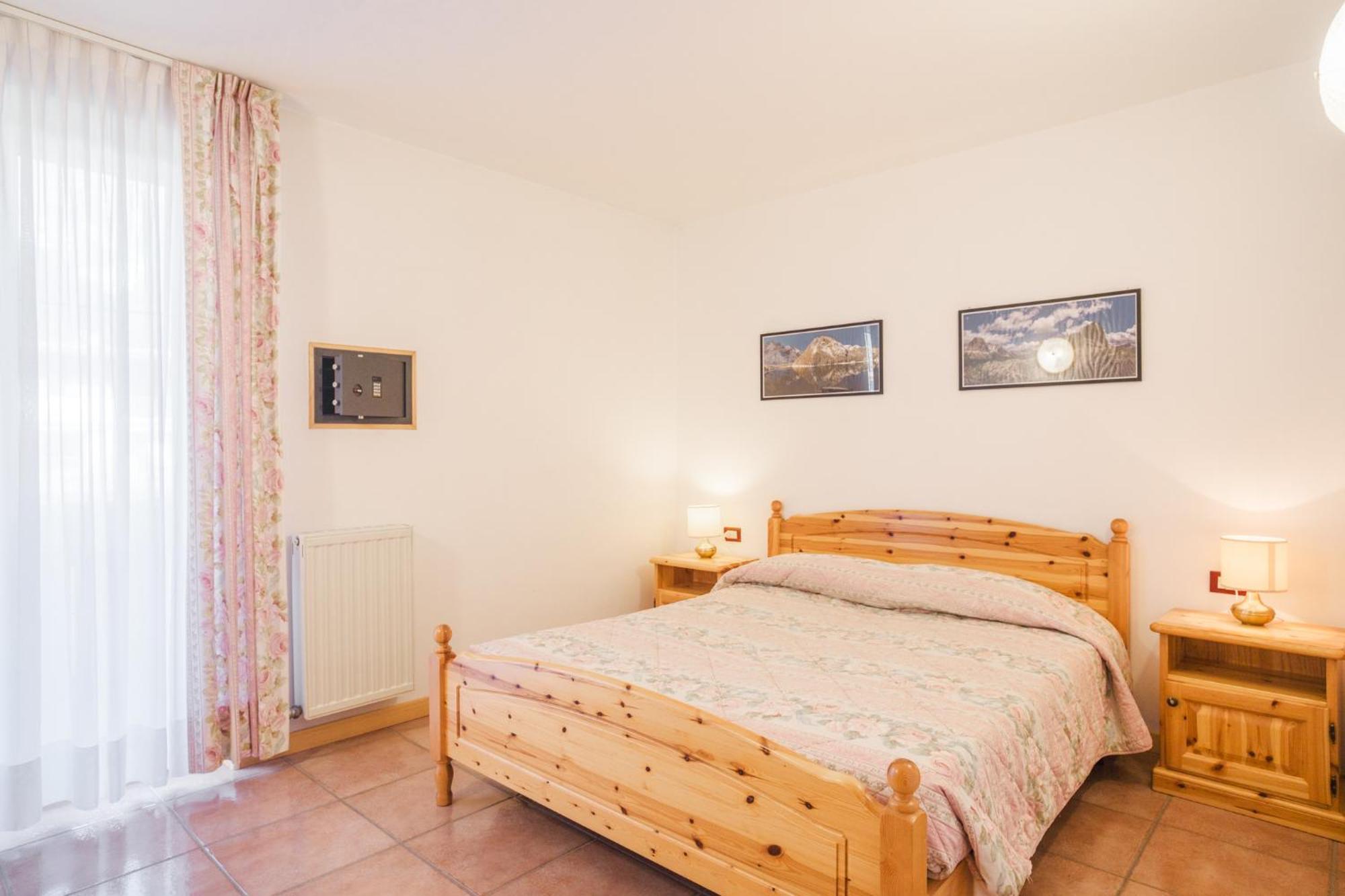 Residence Al Caminetto Мольвено Экстерьер фото
