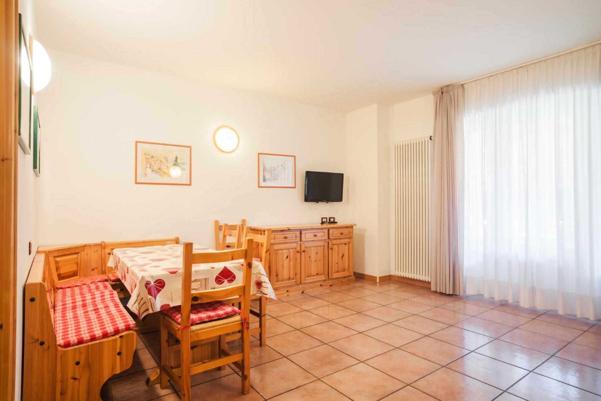 Residence Al Caminetto Мольвено Экстерьер фото