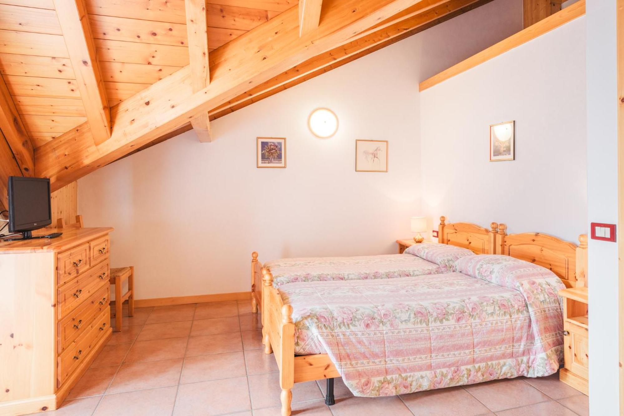 Residence Al Caminetto Мольвено Экстерьер фото