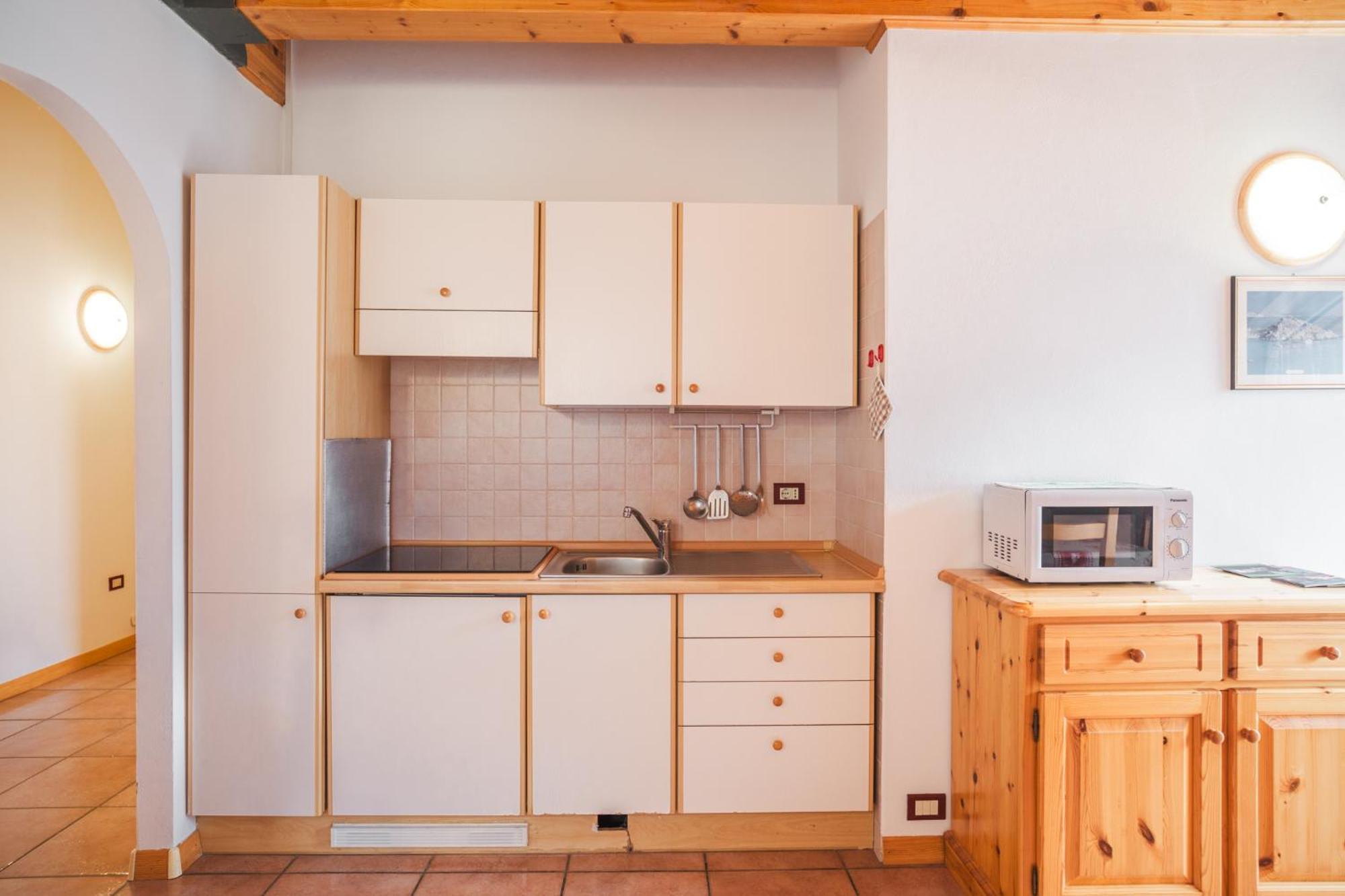 Residence Al Caminetto Мольвено Экстерьер фото