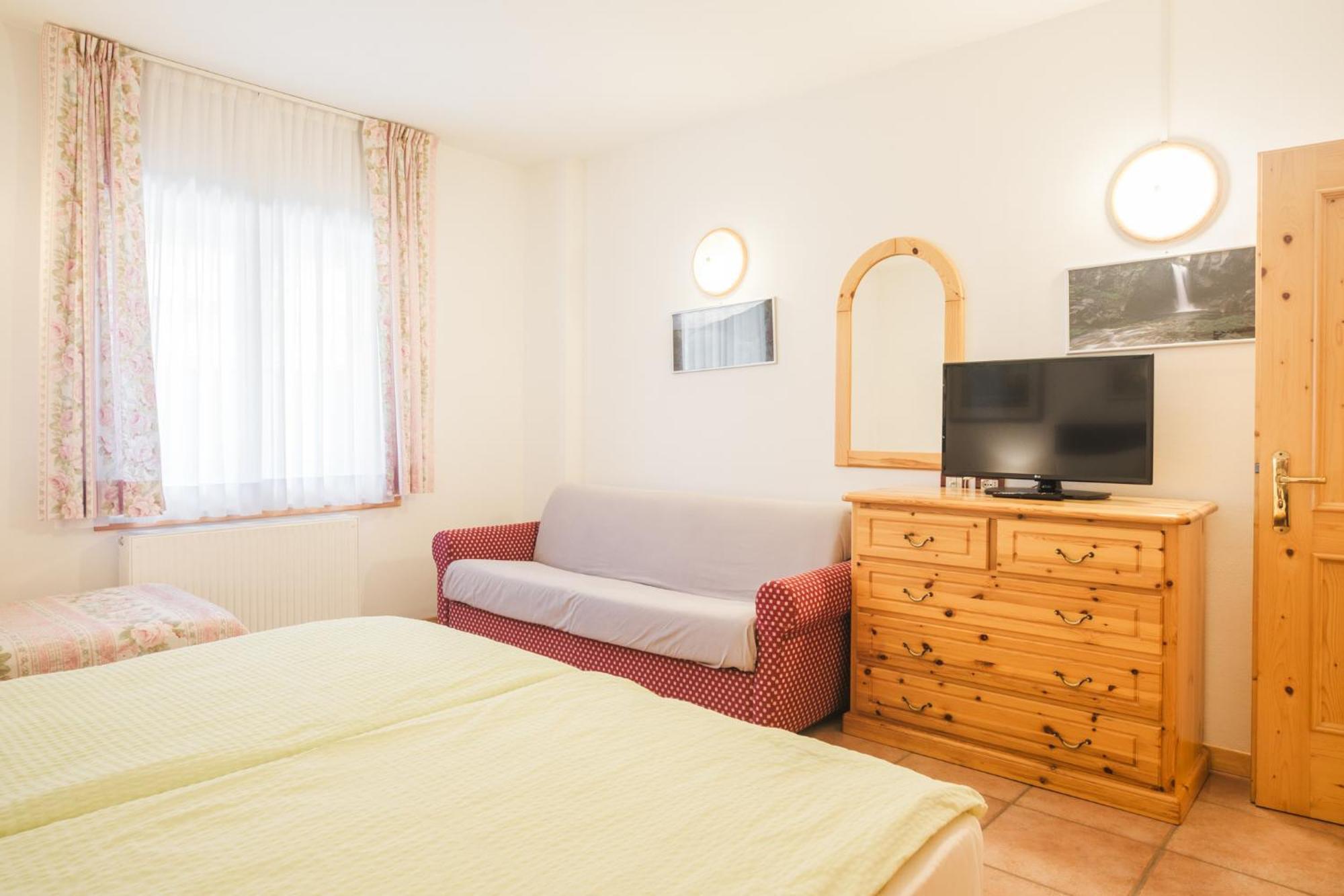 Residence Al Caminetto Мольвено Экстерьер фото