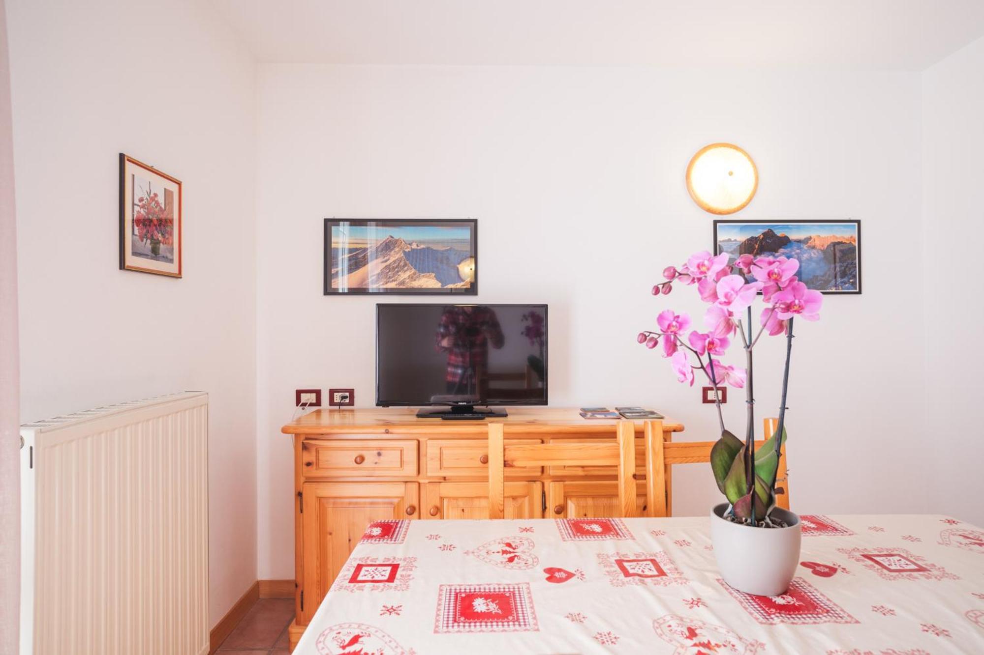 Residence Al Caminetto Мольвено Экстерьер фото